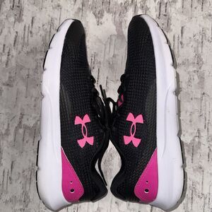 Under Armour Surge 3 Black Rebel Pink Women’s Size 11 Running Shoes